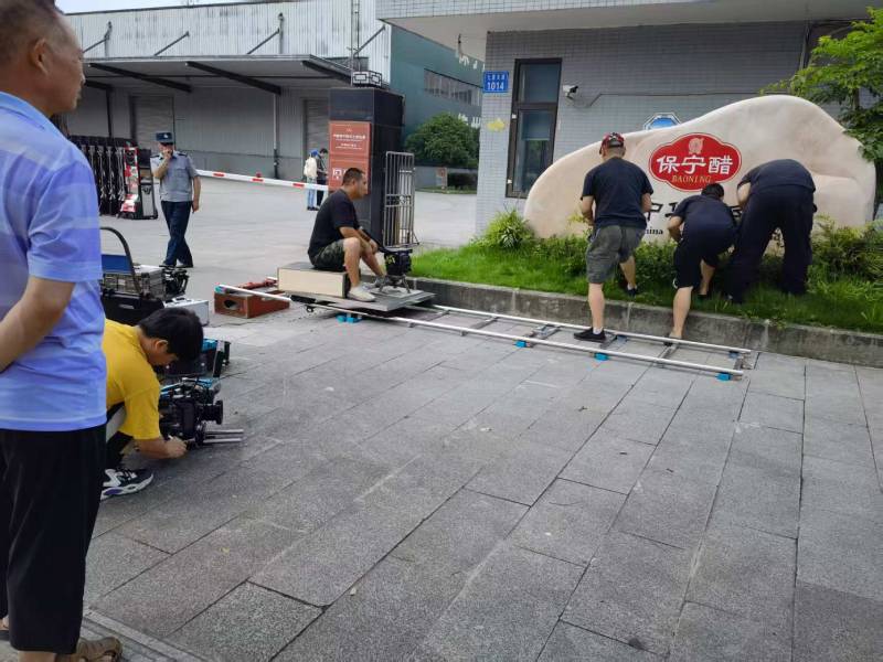 龙凤区广告片拍摄公司核心优势：全流程服务，让品牌广告片省心更出彩