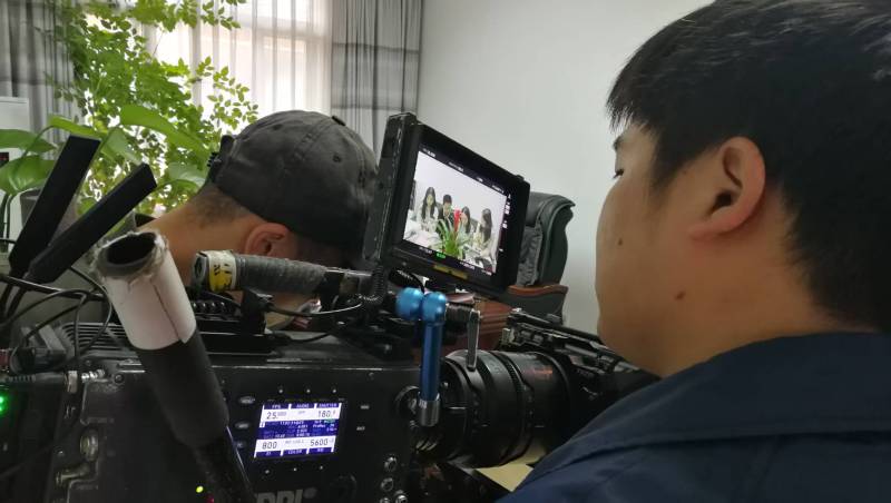 剧本杀式体验：龙凤区广告片拍摄公司构建沉浸式消费决策路径